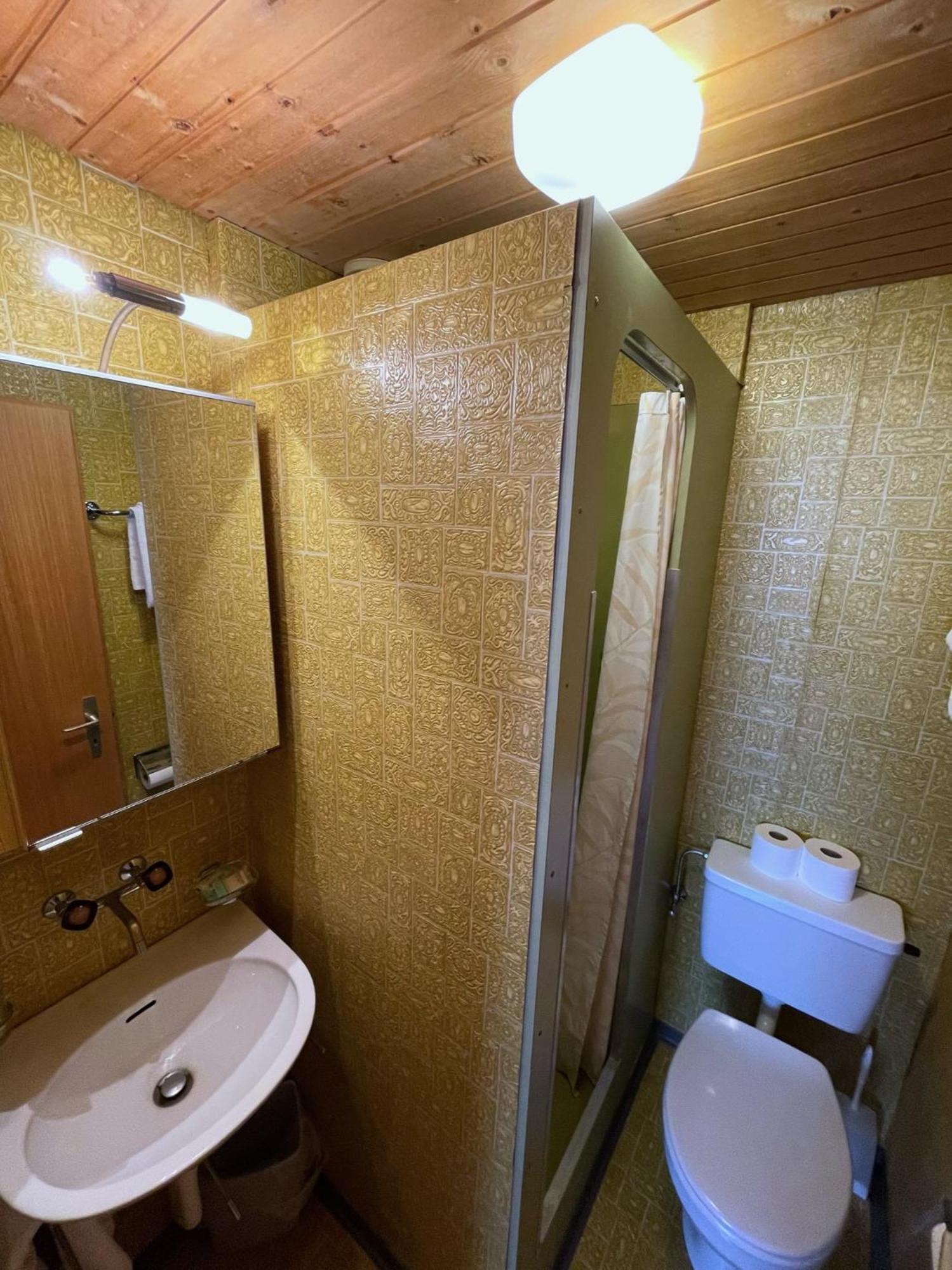 מירינגן Hotel Tourist מראה חיצוני תמונה