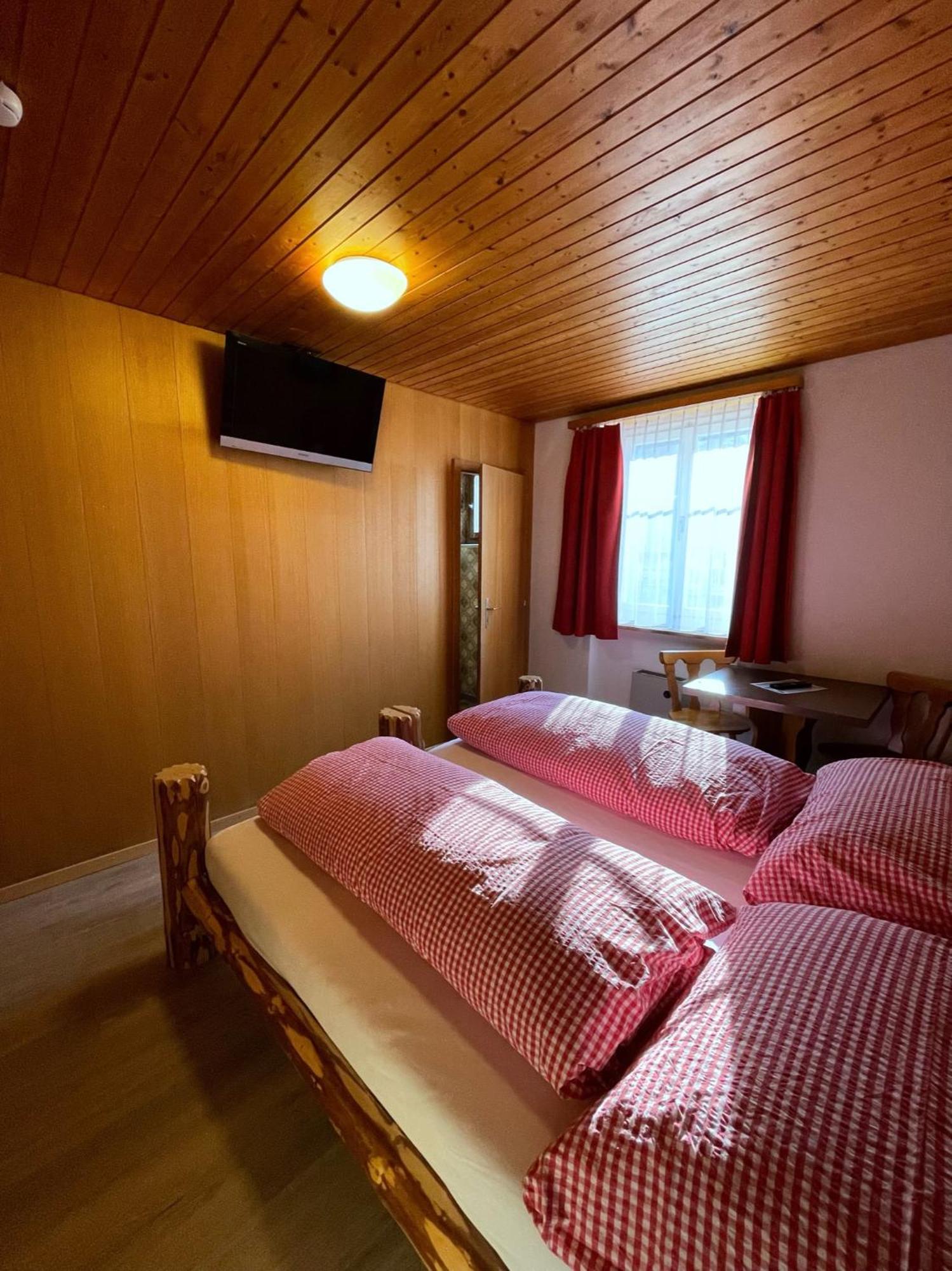 מירינגן Hotel Tourist מראה חיצוני תמונה