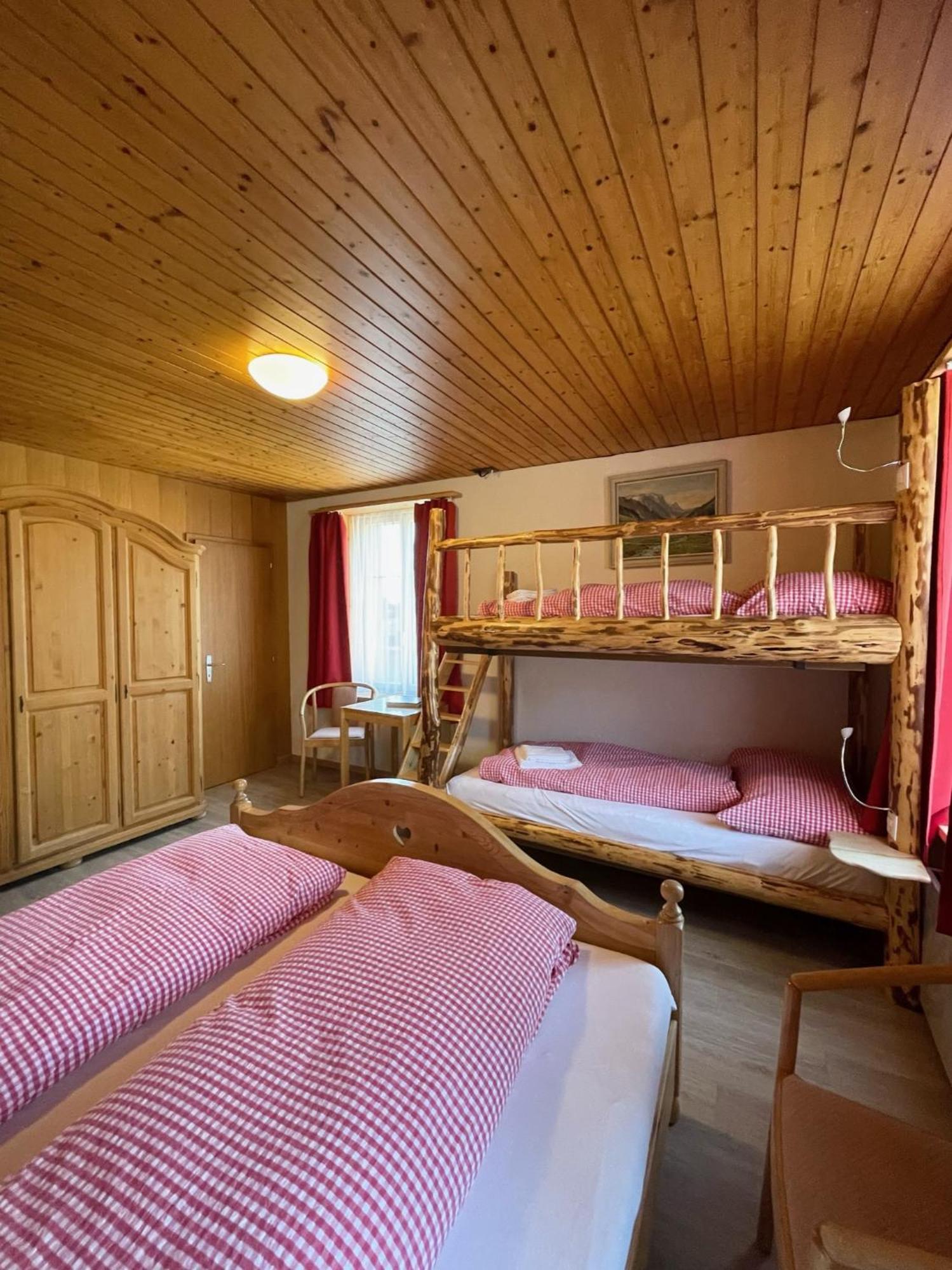 מירינגן Hotel Tourist מראה חיצוני תמונה